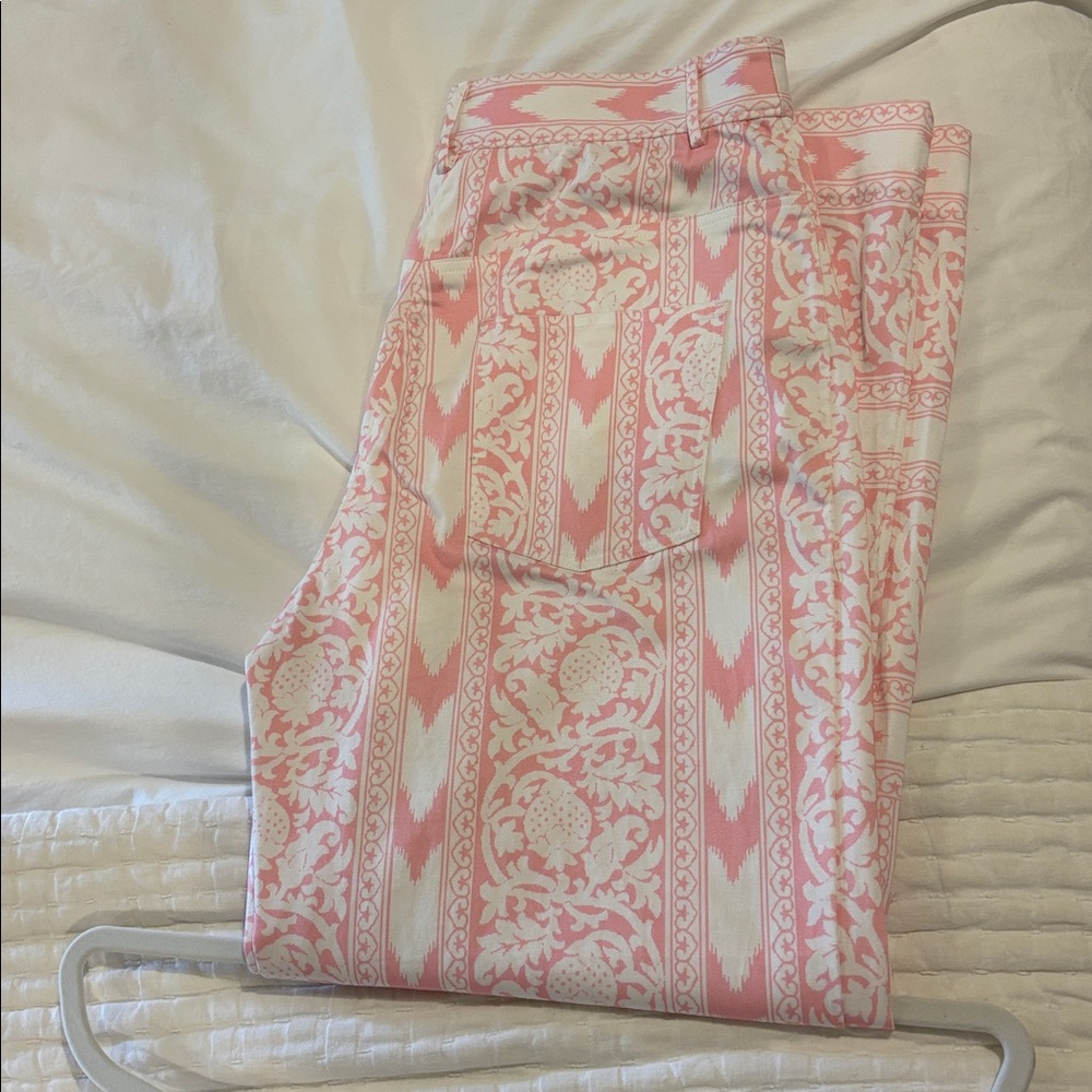 Julia Amory Babe Pants in the Ballet Island Ikat print Size Small